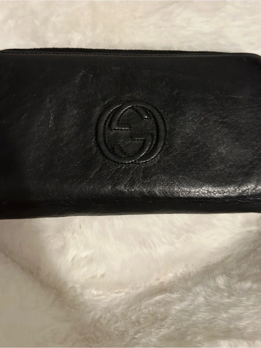 Gucci Black Leather Zip-Around Wallet with Embossed Double G